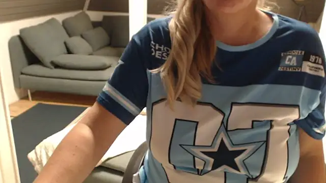 KimMitchelli's cam snapshot