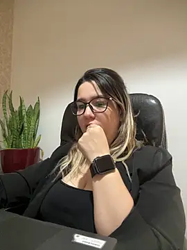 amooraaamoon's cam snapshot