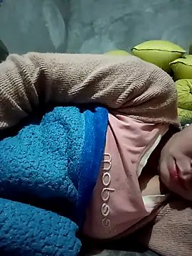 vangkt-cute's cam snapshot