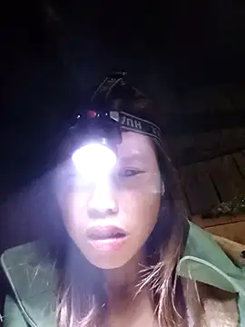 Ngocmi909 live sex cam