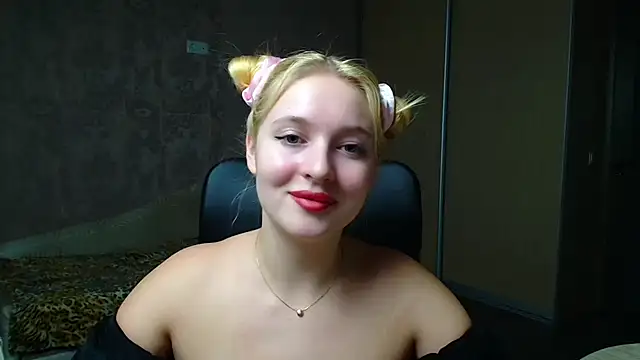 Milka_kiss_ live sex cam