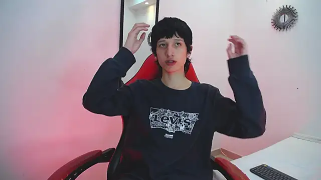 Emo_Boy_ live sex cam