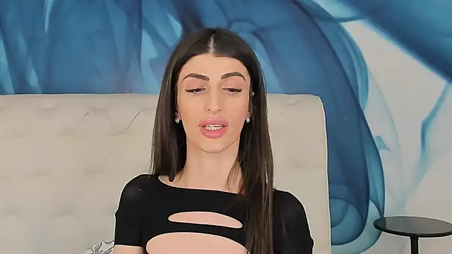 SkinnyDolly's cam snapshot