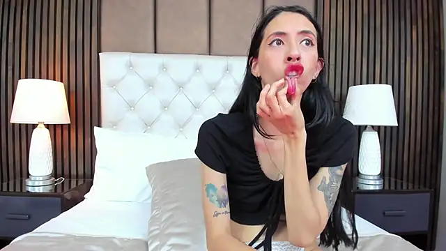 Kendal_Foxxx live sex cam