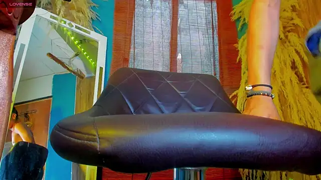 spicy_adonhis live sex cam