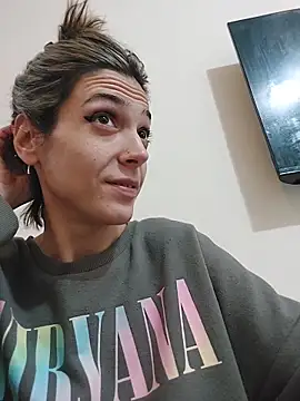 SheTheDeeevil's cam snapshot