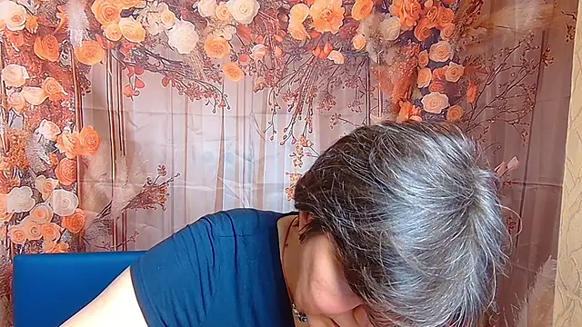 LunaDobra's cam snapshot