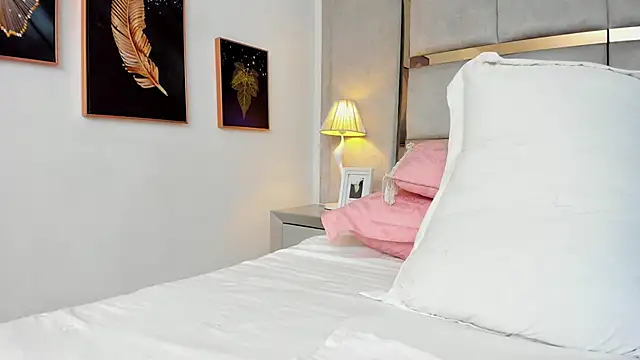 AmbarJensen's cam snapshot