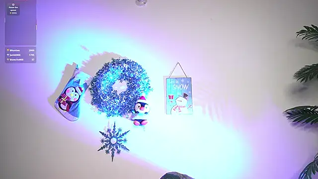 pocahotass_11's cam snapshot