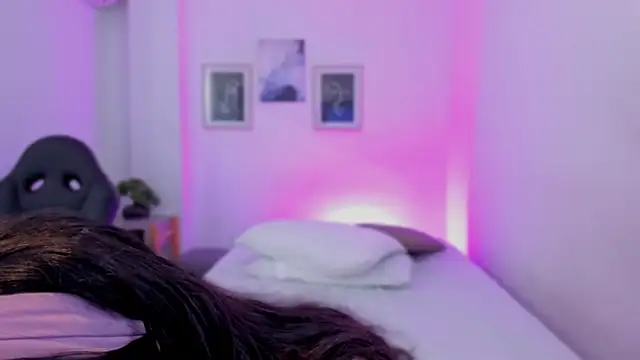 miia_blaze's cam snapshot