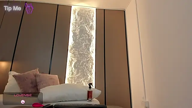 lilly_ass_ live sex cam