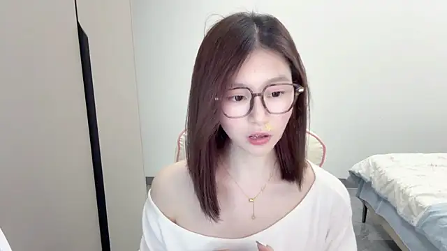 Cookie-oo's cam snapshot