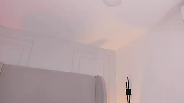 chloe_d's cam snapshot