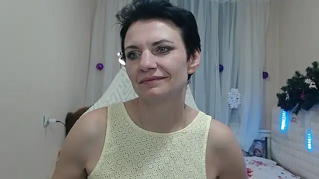 AvaSaturnian's cam snapshot