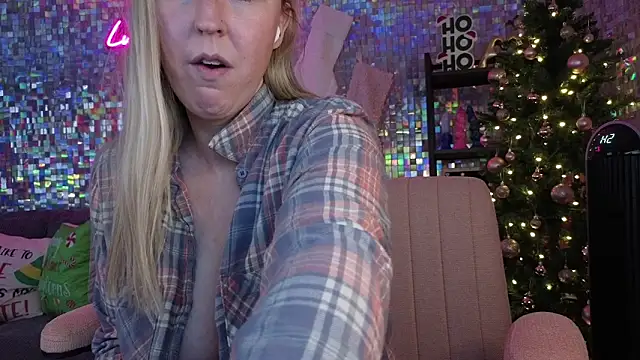 lucyallen4201's cam snapshot