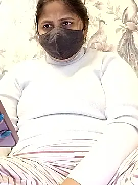 QueenHaryanaa live sex cam