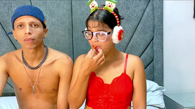 DamianandEva's cam snapshot