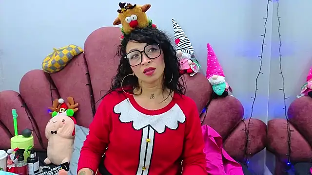 CHIARAJJONES's cam snapshot