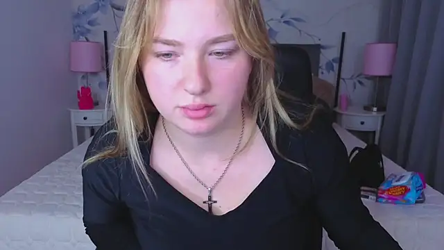 Sweetie_kitty1 live sex cam