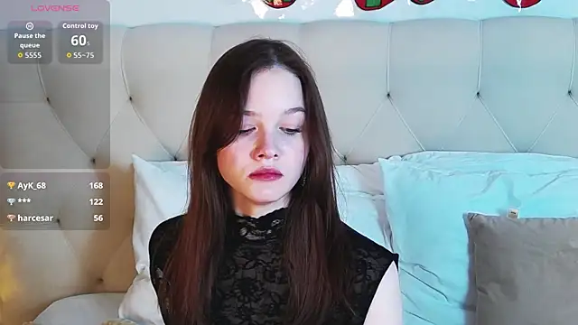 MichelleRoux's cam snapshot