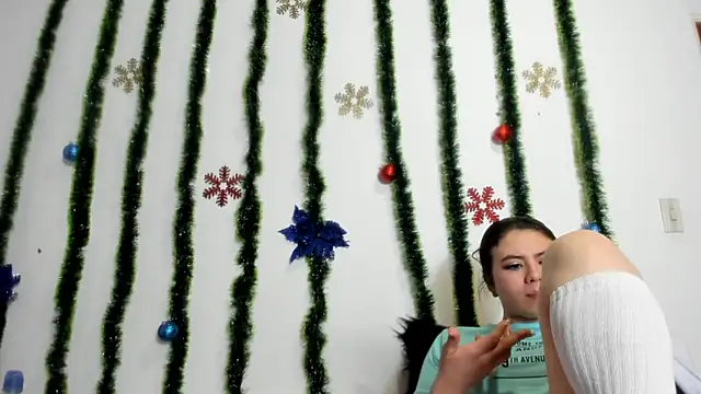 Vanessa_Martinz's cam snapshot