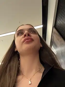 KristiRich's cam snapshot