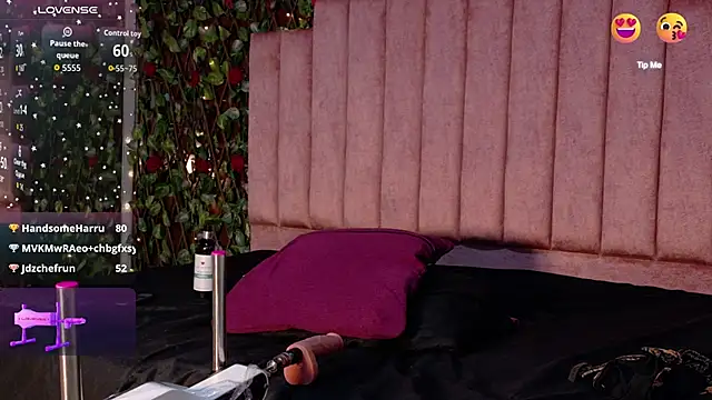 MiaJanss's cam snapshot