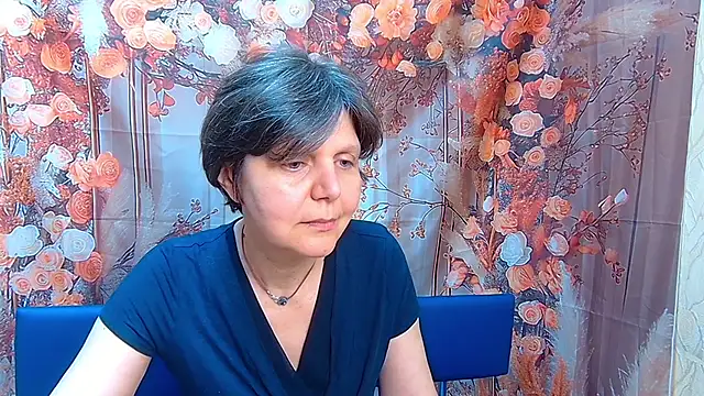 LunaDobra's cam snapshot