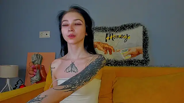 Ellen_Hops's cam snapshot