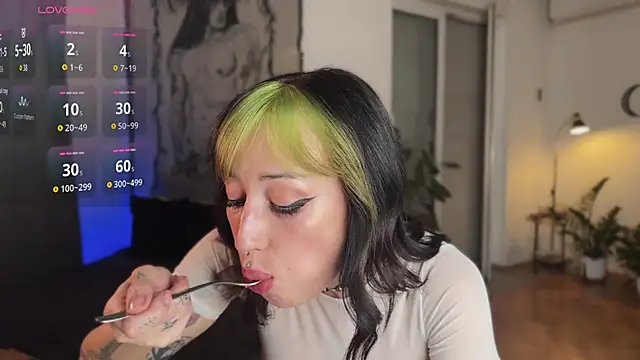 inked-vvitch's cam snapshot