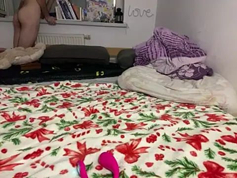 evamaks's cam snapshot