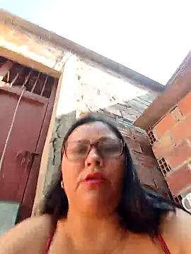 Dirty-Momm-Divorced-Hot's cam snapshot