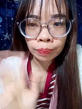 __Mai-love19__'s cam snapshot