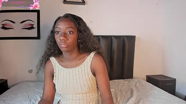 Khenta_Michells's cam snapshot