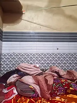 Hot_desi_man12 live sex cam