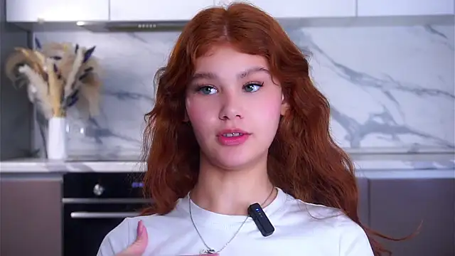 YettaCalabria live sex cam