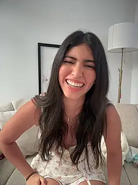 Gaby_zahir_'s cam snapshot