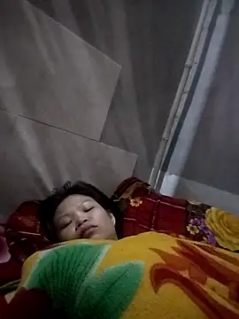 LinhNa999 live sex cam