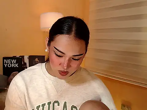 magnificent_kitana live sex cam