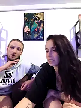 MickNanaa live sex cam