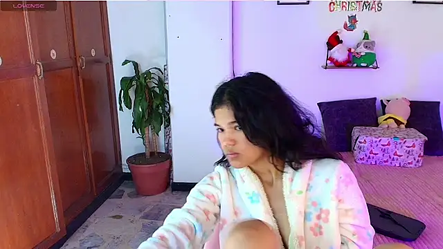 emycarver09's cam snapshot