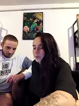 MickNanaa live sex cam