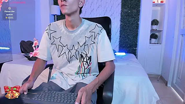 Aaron_Scoot's cam snapshot