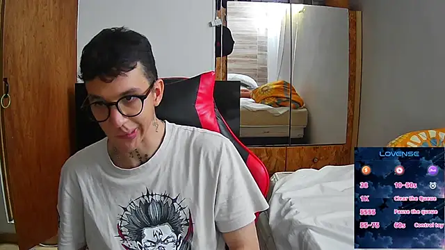 angelicious_'s cam snapshot