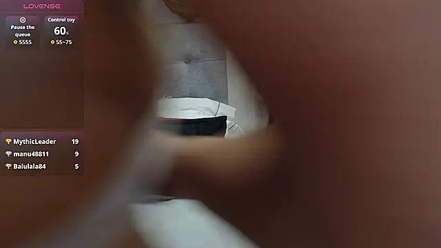 ScarlettGreen_'s cam snapshot