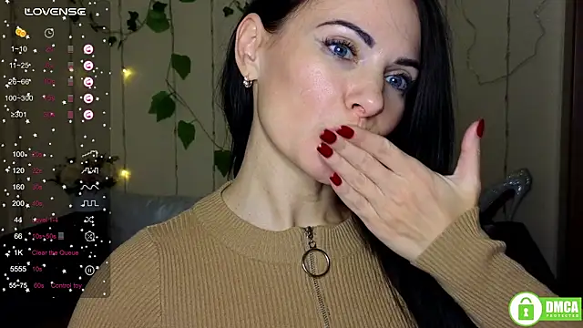 Rita_lovvylyou's cam snapshot