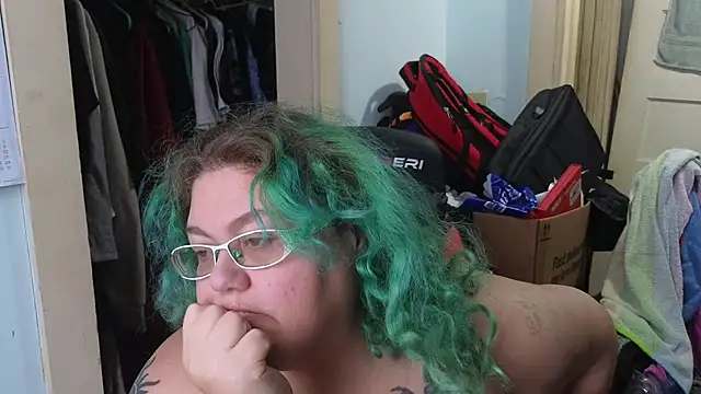 EmberCum's cam snapshot