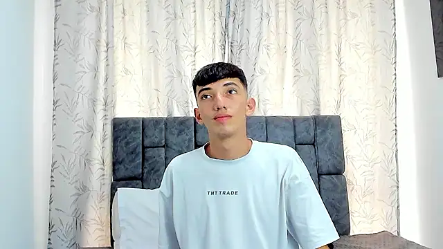 Maikol_Ortiz live sex cam