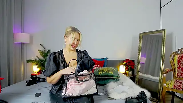 MariaRichi_'s cam snapshot