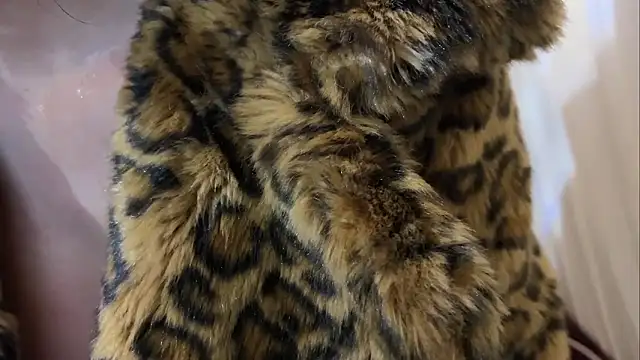 lingzi9333's cam snapshot